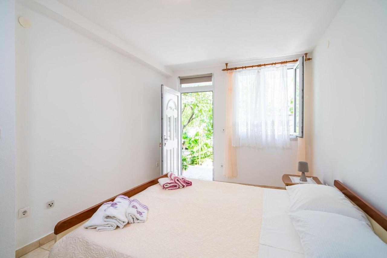 Apartments Zarac ドゥブロブニク エクステリア 写真