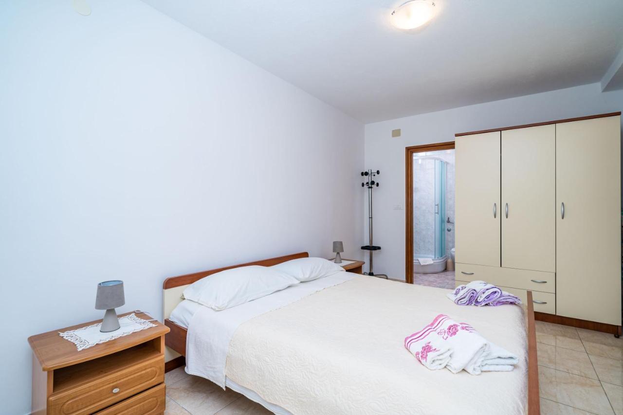 Apartments Zarac ドゥブロブニク エクステリア 写真